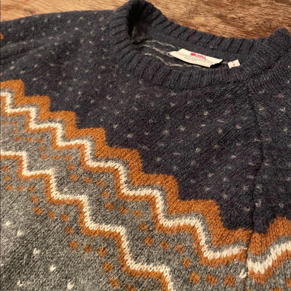 FjallRaven ‘Övik’ men’s knit 100% wool sweater: size small. Rare colorway!! - Picture 2 of 5
